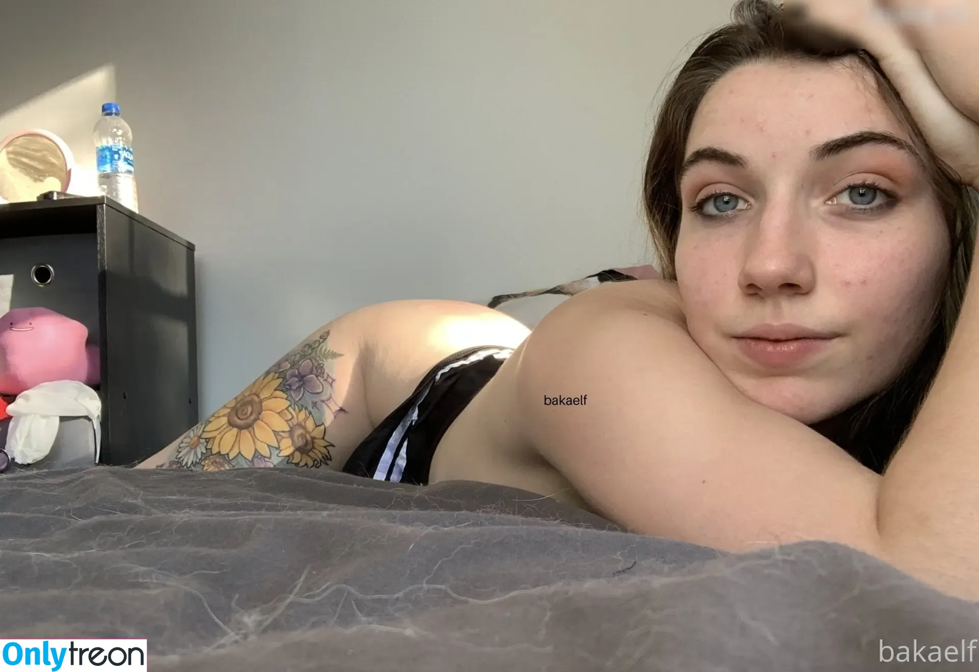 bakaelf nude photo #2507 (bakaelf1 / bakaelff)