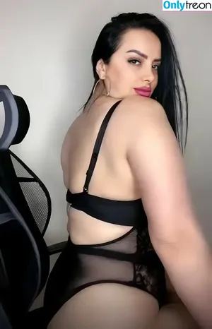 Baldudakli / baldudaklim nude photo #0002