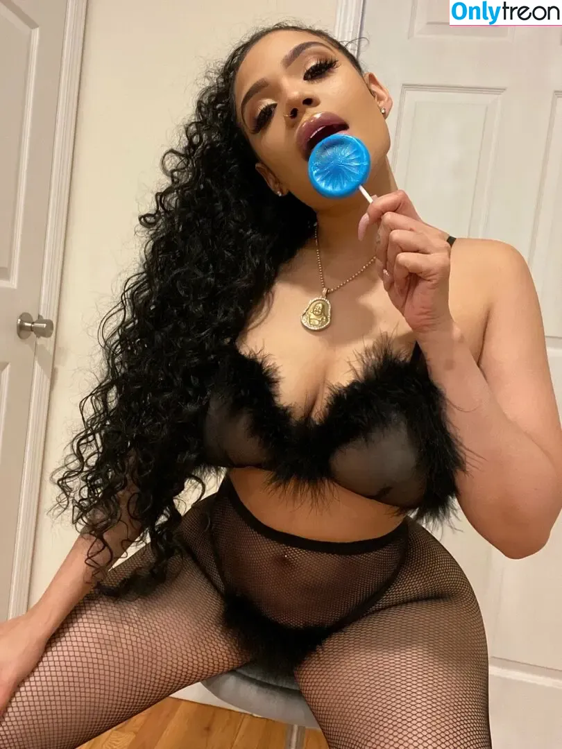 Ballyy nude photo #0020 (b.ballyy)