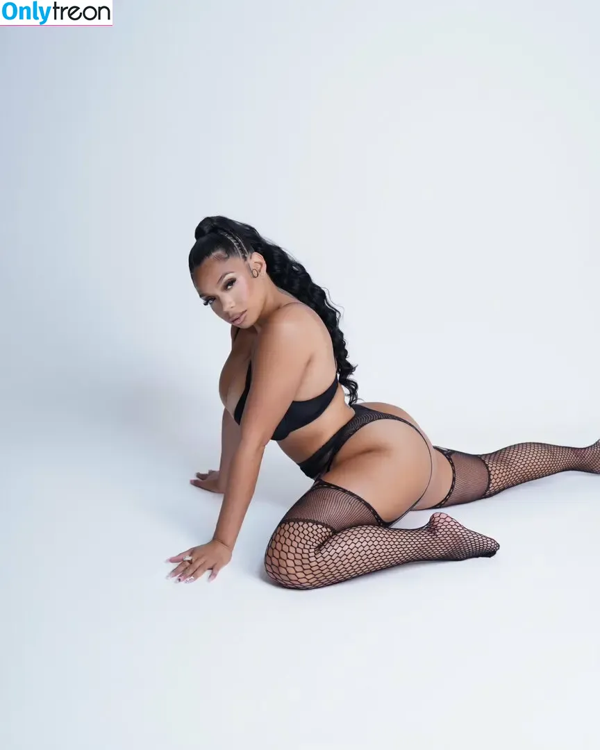 Ballyy nude photo #0060 (b.ballyy)