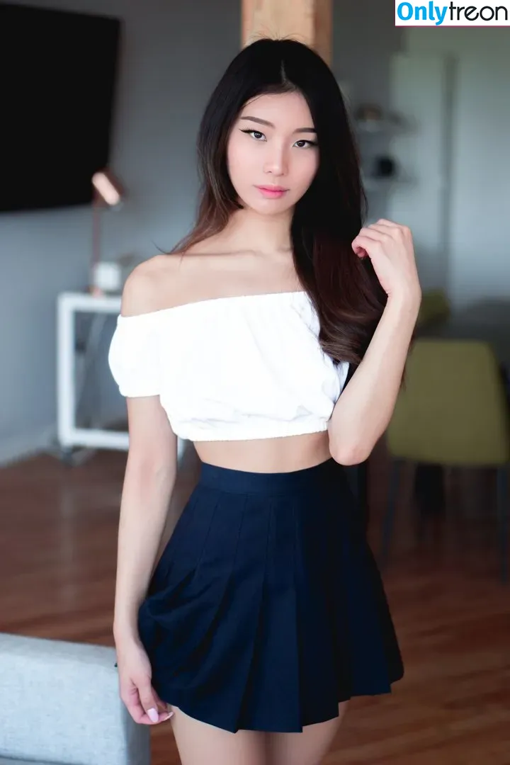 Bambei nude photo #0017 (Bambei)