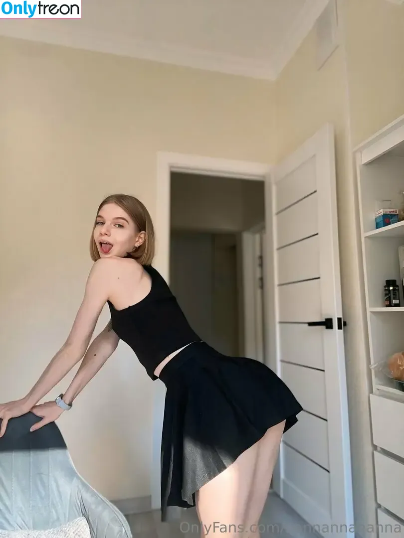 bannannahanna nude photo #0396 (b_sukmo / bannannana)