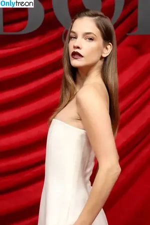 Barbara Palvin / realbarbarapalvin фото голая #1399