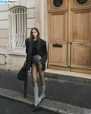 Barbara Palvin / realbarbarapalvin фото голая #1404