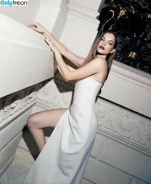 Barbara Palvin / realbarbarapalvin фото голая #1425