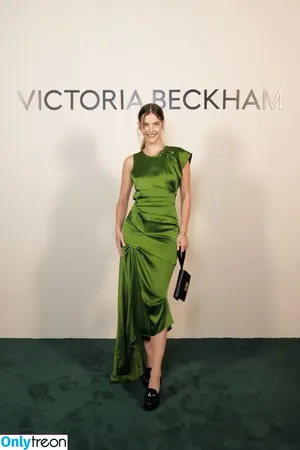 Barbara Palvin / realbarbarapalvin фото голая #1426