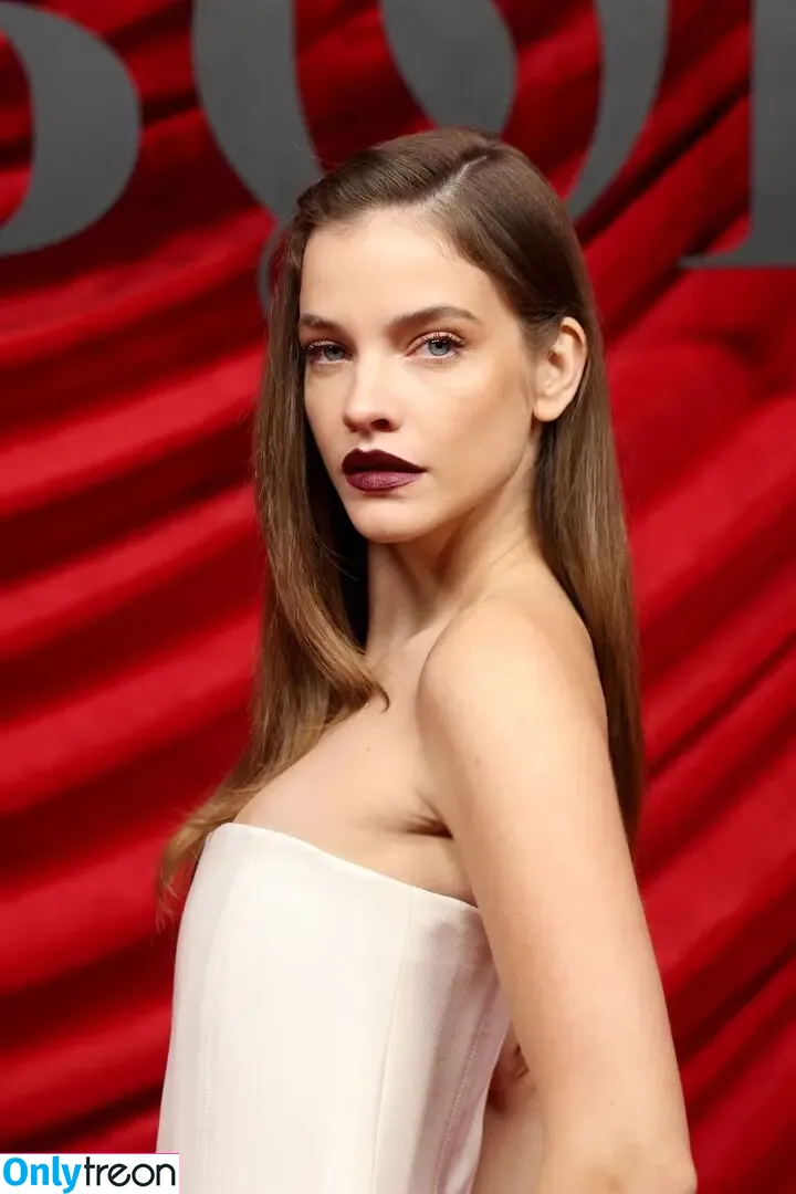 Barbara Palvin голая photo #1397 (realbarbarapalvin)