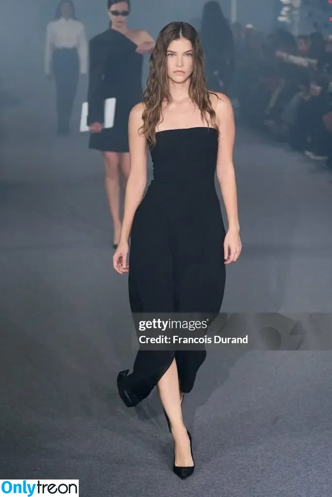 Barbara Palvin голая photo #1443 (realbarbarapalvin)