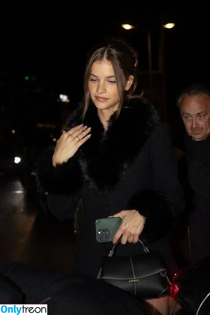 Barbara Palvin nude photo #1998 (realbarbarapalvin)