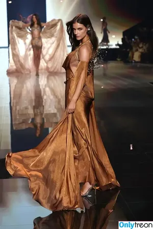 Barbara Palvin / realbarbarapalvin фото голая #2548