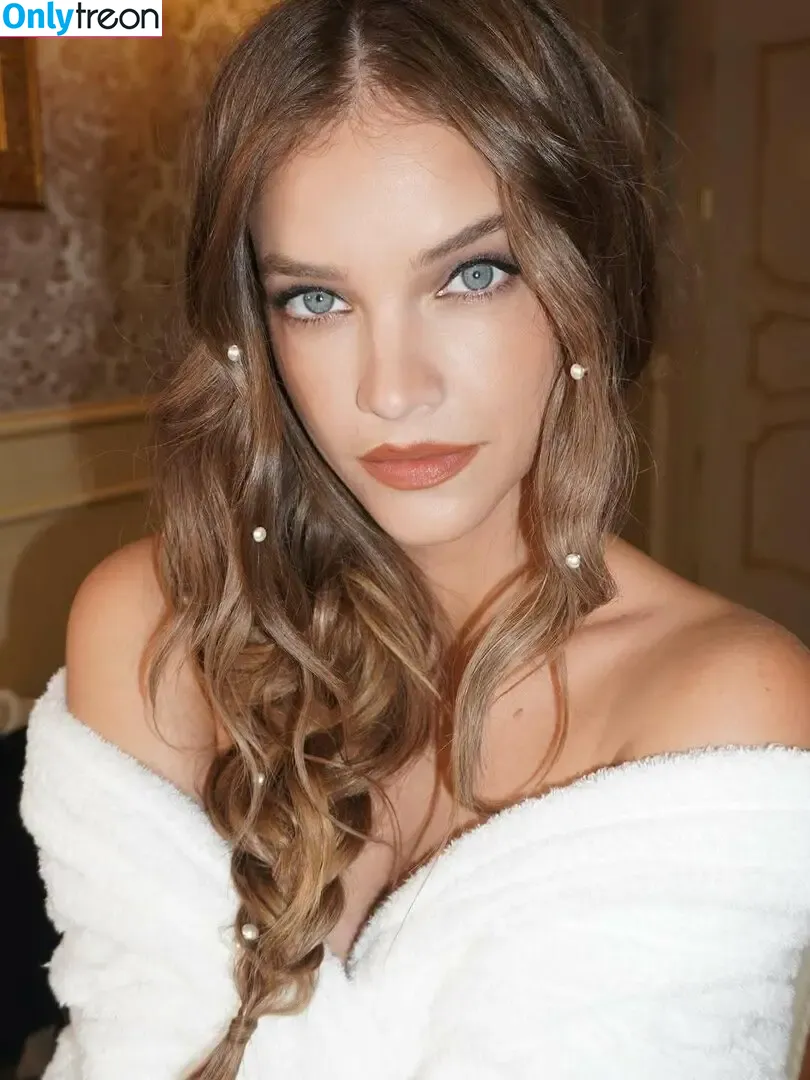Barbara Palvin голая photo #2400 (realbarbarapalvin)