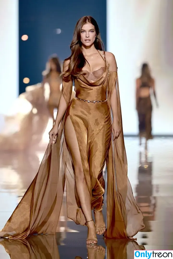 Barbara Palvin голая photo #2539 (realbarbarapalvin)