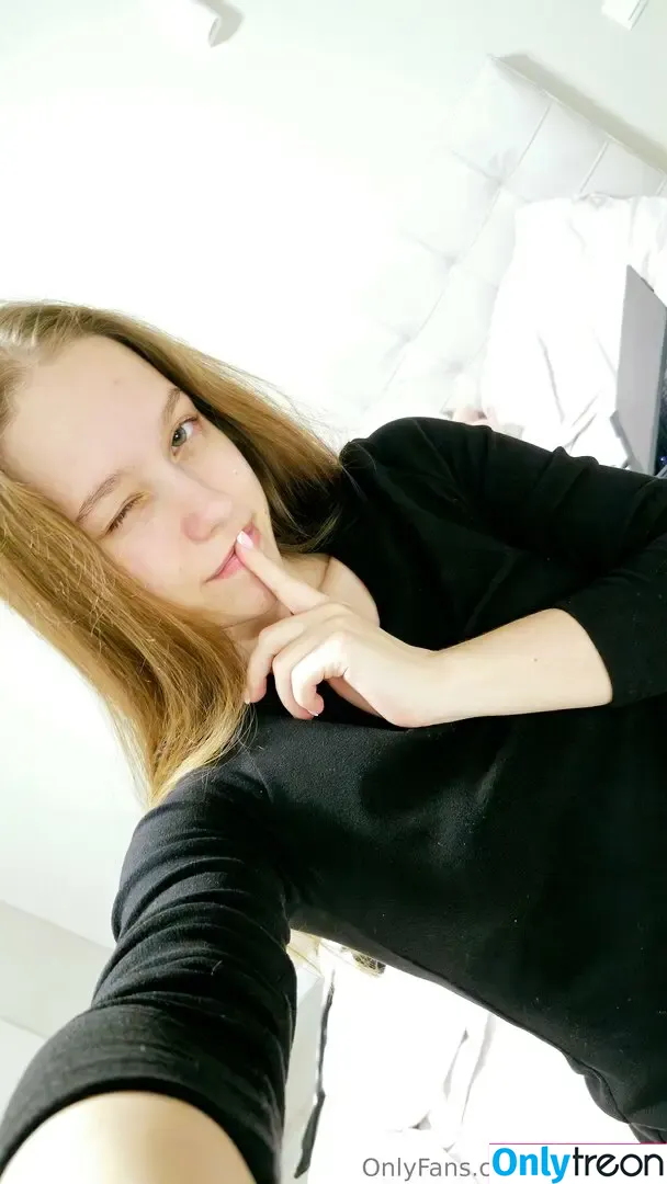 barbariess nude photo #0031 (barbaariesss)