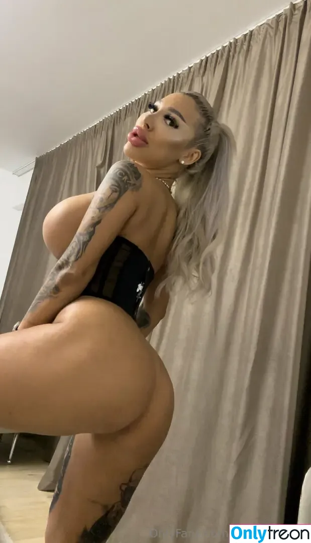 Barbiebambo nude photo #0053 (barbie_bambo)