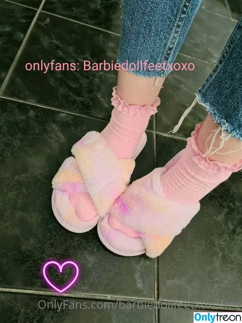 barbiedollfeetxoxofree голая photo #0007 (xblackdoll)