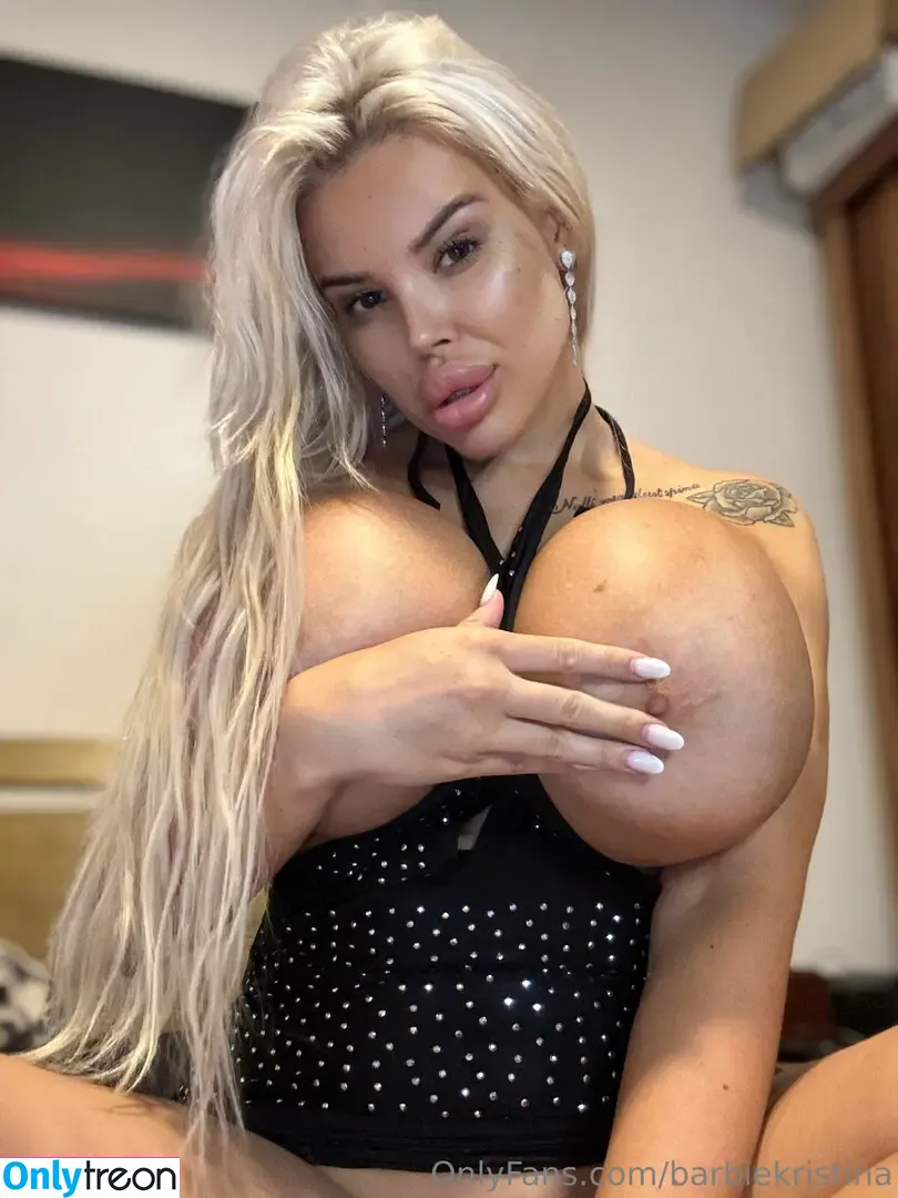 Barbiekristina nude photo #0033 (barbiekristina_)