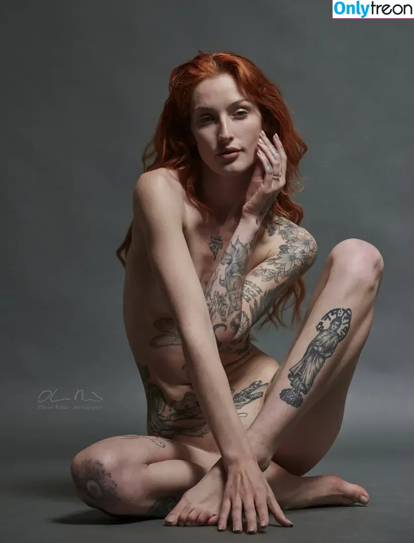 Barbora Aria nude photo #0093 (barboraariamodel)