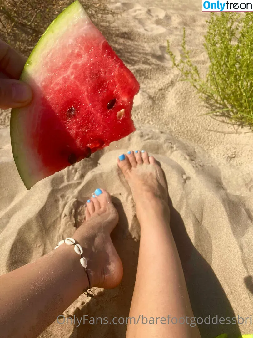 barefootgoddessbri nude photo #0004 (barefootgoddesss)