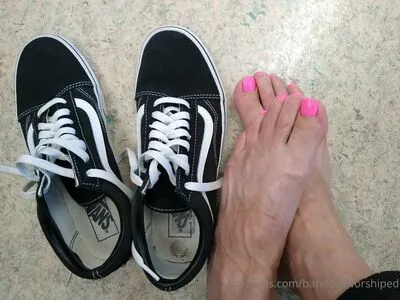 barefootworshiped / barefoot_sites фото голая #0017