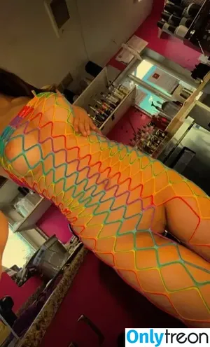 Baristababyt Thalia / lolthalia / lolthaliaa / steamyshotsbaristas2 фото голая #0011