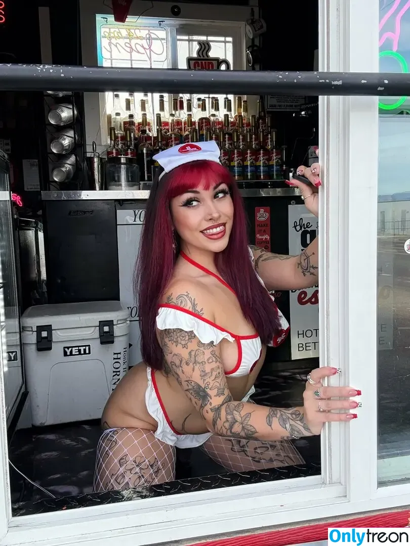 baristachlo nude photo #0155 (bbchlo)