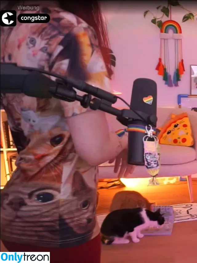 basostream голая photo #0185 (basostream)