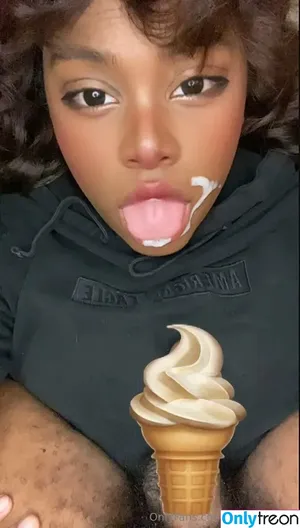  nude photo #0009