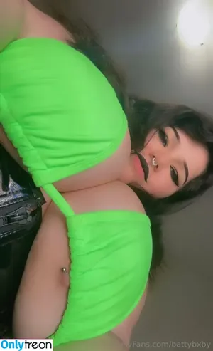 battybxby / batty.bxby nude photo #0072