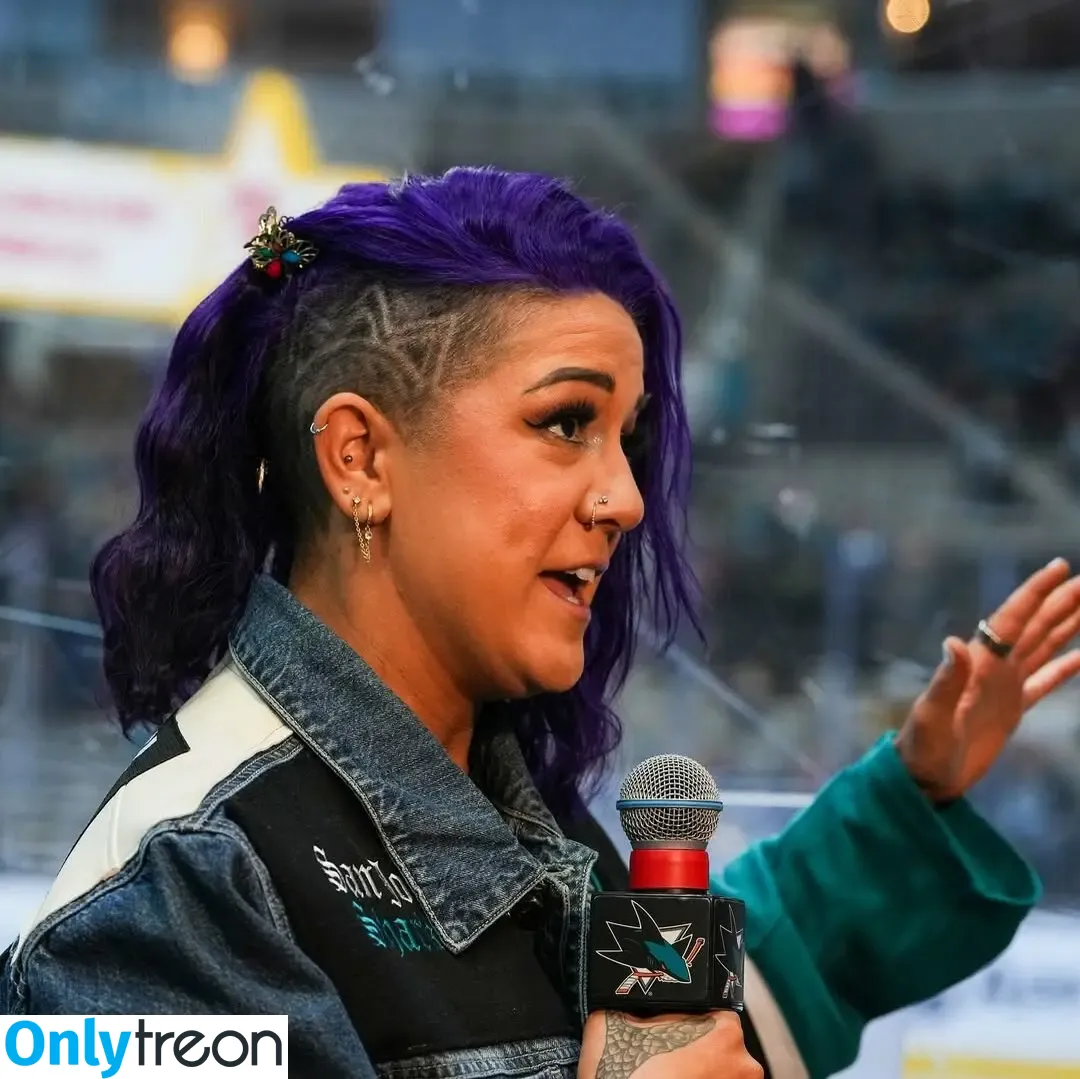 Bayley nude photo #1247 (Pamela Rose Martinez / bayley.r / itsmebayley)