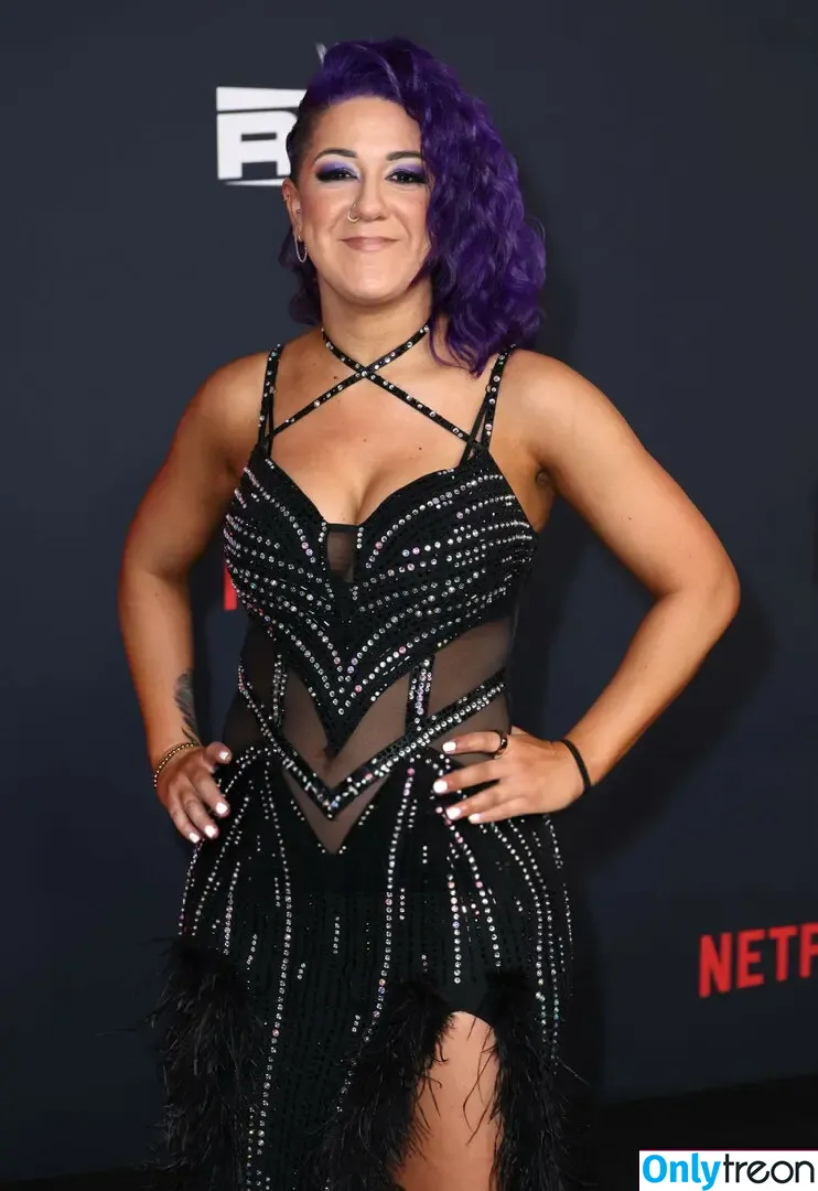 Bayley nude photo #1256 (Pamela Rose Martinez / bayley.r / itsmebayley)