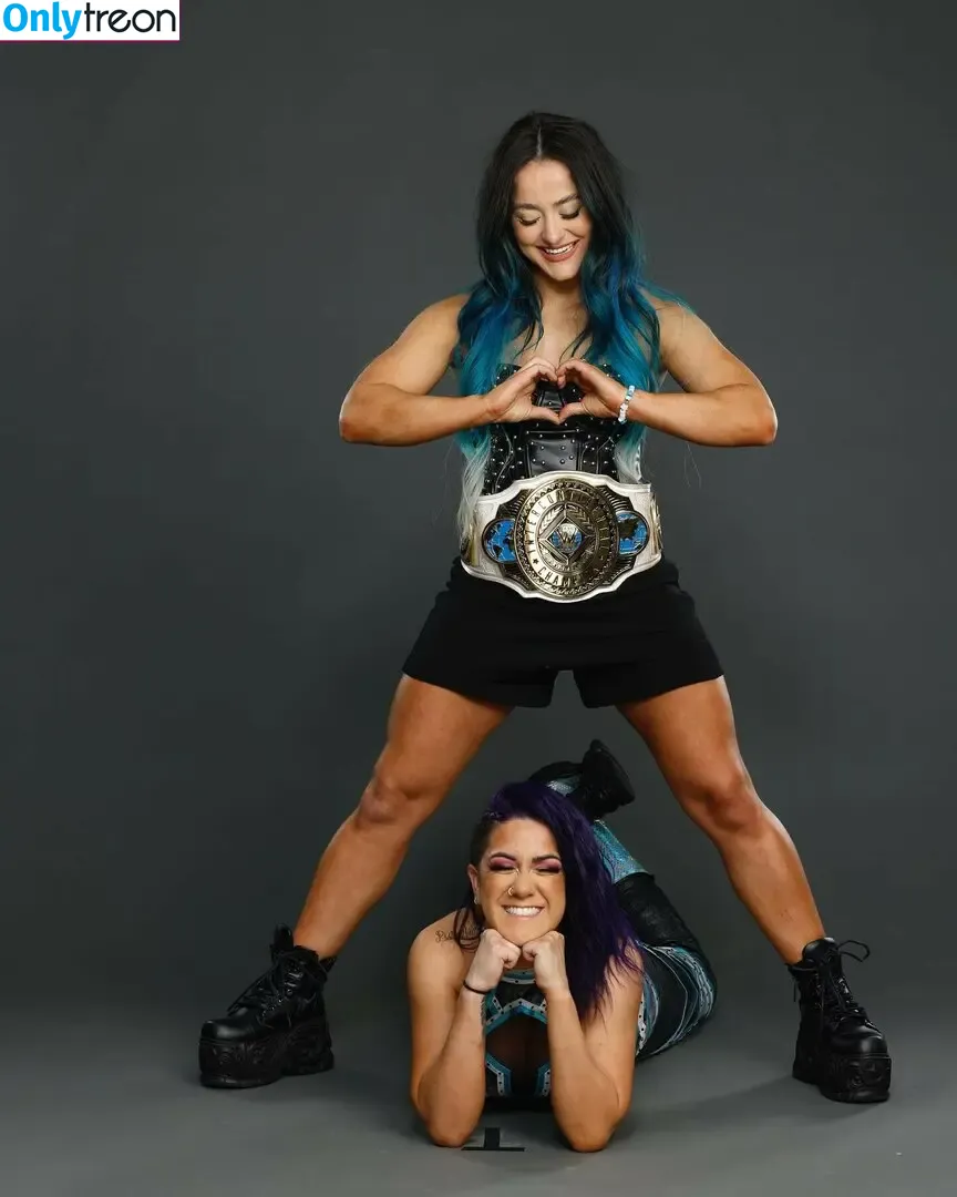 Bayley nude photo #1408 (Pamela Rose Martinez / bayley.r / itsmebayley)