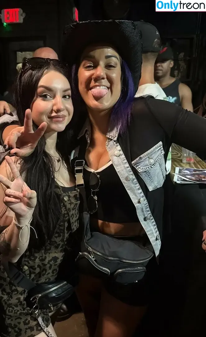 Bayley nude photo #1606 (Pamela Rose Martinez / bayley.r / itsmebayley)