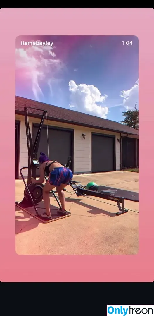 Bayley nude photo #1627 (Pamela Rose Martinez / bayley.r / itsmebayley)