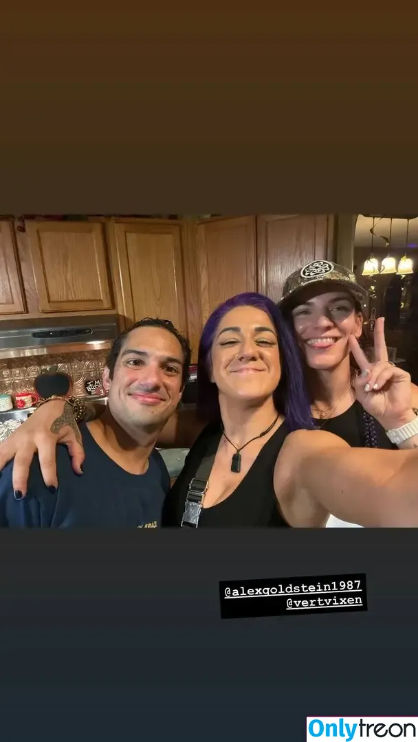 Bayley nude photo #1632 (Pamela Rose Martinez / bayley.r / itsmebayley)
