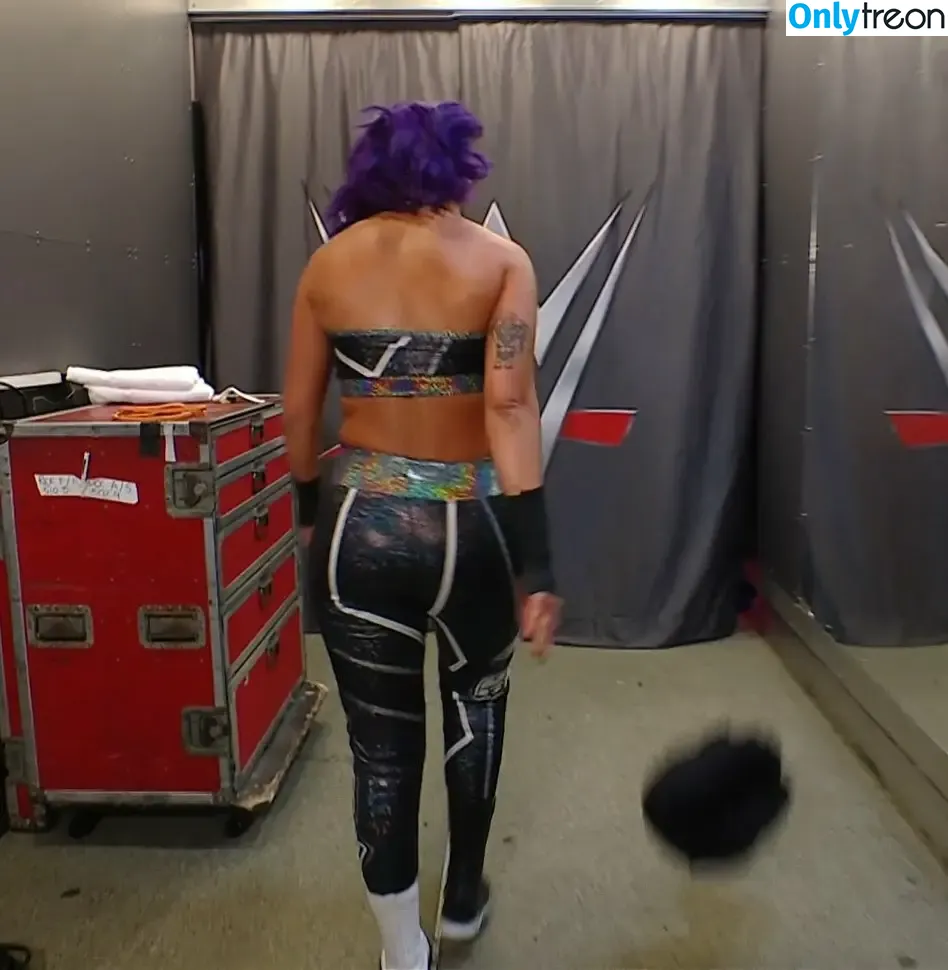 Bayley nude photo #1655 (Pamela Rose Martinez / bayley.r / itsmebayley)