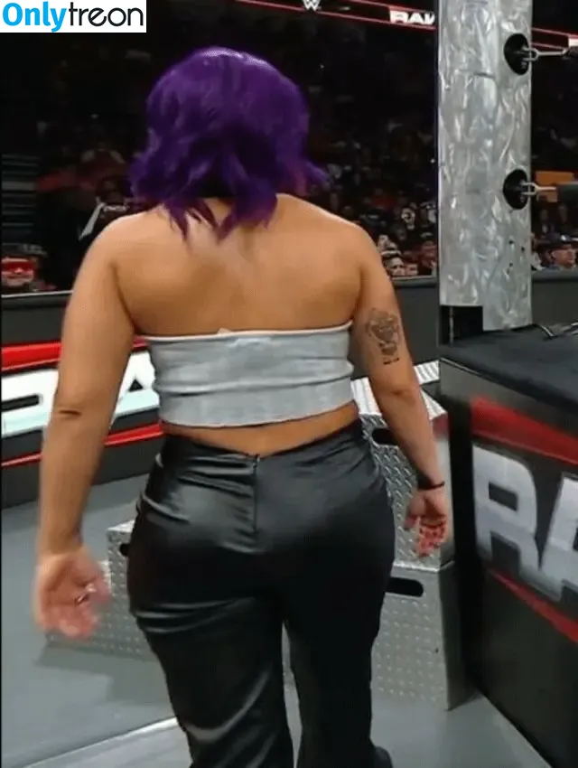 Bayley nude photo #1672 (Pamela Rose Martinez / bayley.r / itsmebayley)