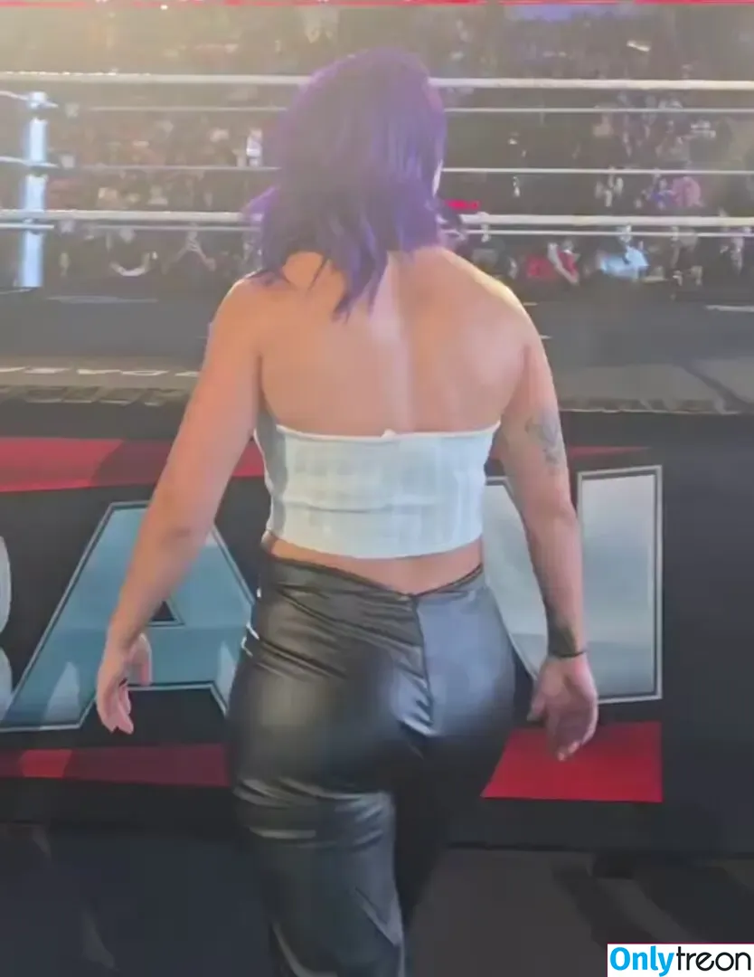 Bayley nude photo #1679 (Pamela Rose Martinez / bayley.r / itsmebayley)