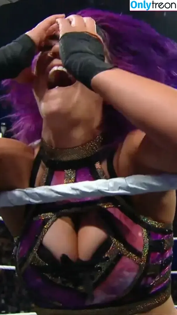 Bayley nude photo #1697 (Pamela Rose Martinez / bayley.r / itsmebayley)
