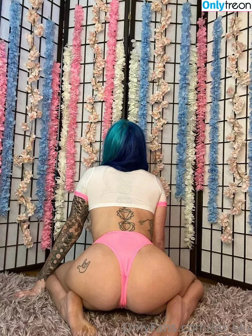 bb_blu nude photo #0010 (Weird Waifu / weirdwaifu)