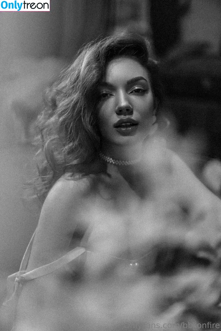 Bb_onfire голая photo #0390 (Stacy / _bb_on_fire)