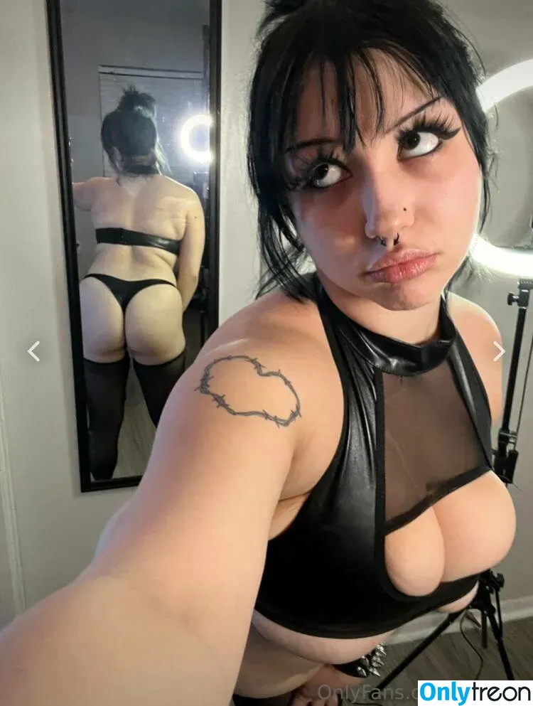 Bbabydollyy nude photo #0150 (Babydolly / V0l4til3)