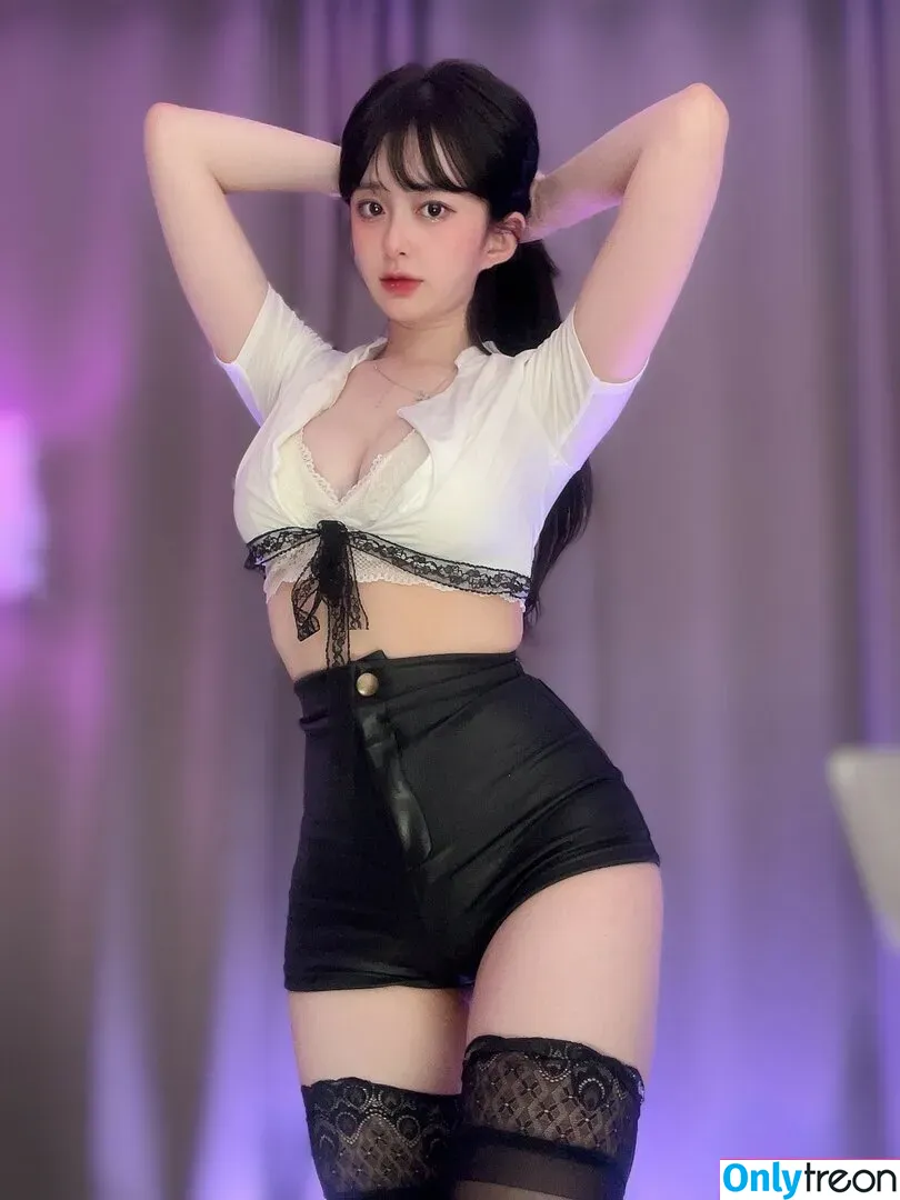 bbang9.2 nude photo #0235 (flower1023 / 김빵귤)