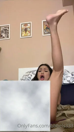 Bbbels333 / Lennyemelda nude photo #0001