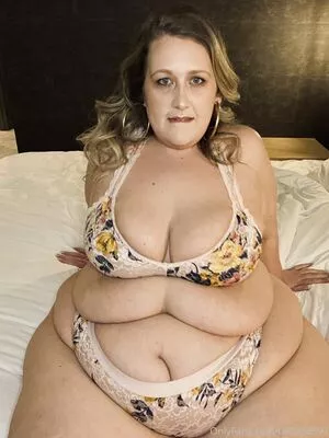 bbwjenythixson / bbw_kingdom nude photo #0013
