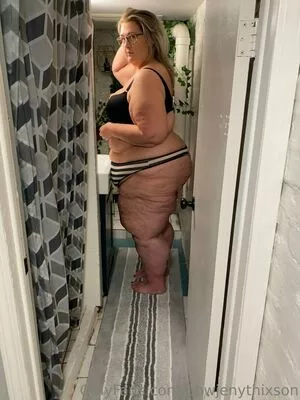 bbwjenythixson / bbw_kingdom nude photo #0063