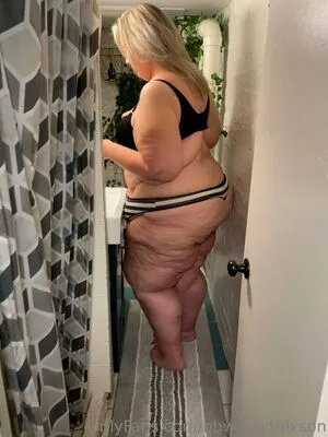 bbwjenythixson / bbw_kingdom nude photo #0073