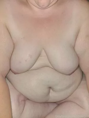 bbwkat69 / kat1ta89 nude photo #0037