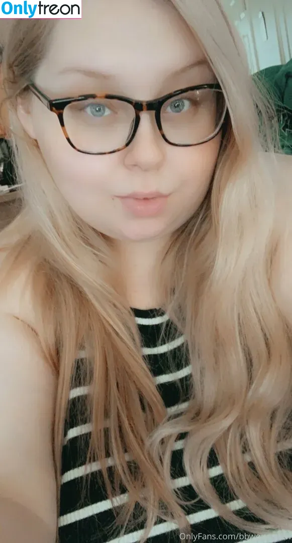 bbwqueeeen nude photo #0001 (bbwqueeeen)