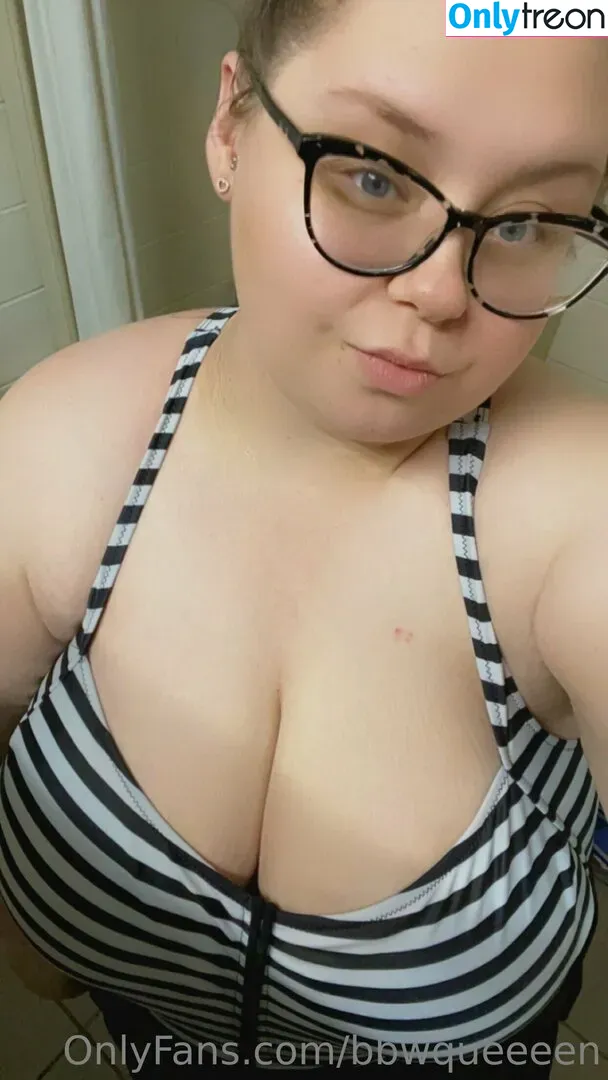 bbwqueeeen nude photo #0093 (bbwqueeeen)