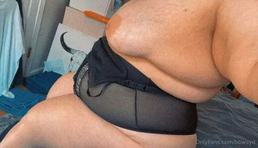 bbwsyd / its_jst_shay nude photo #0074